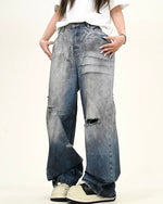 水洗破洞直筒牛仔褲