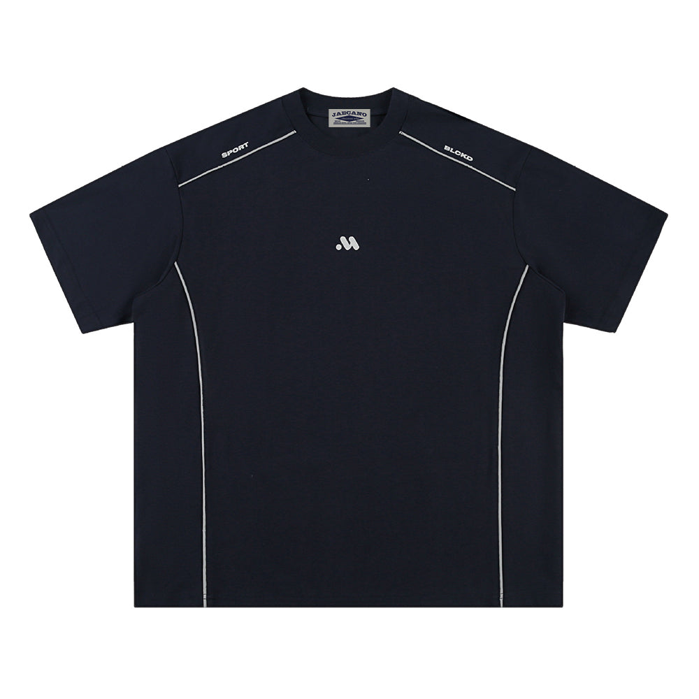 Loose and simple short sleeves