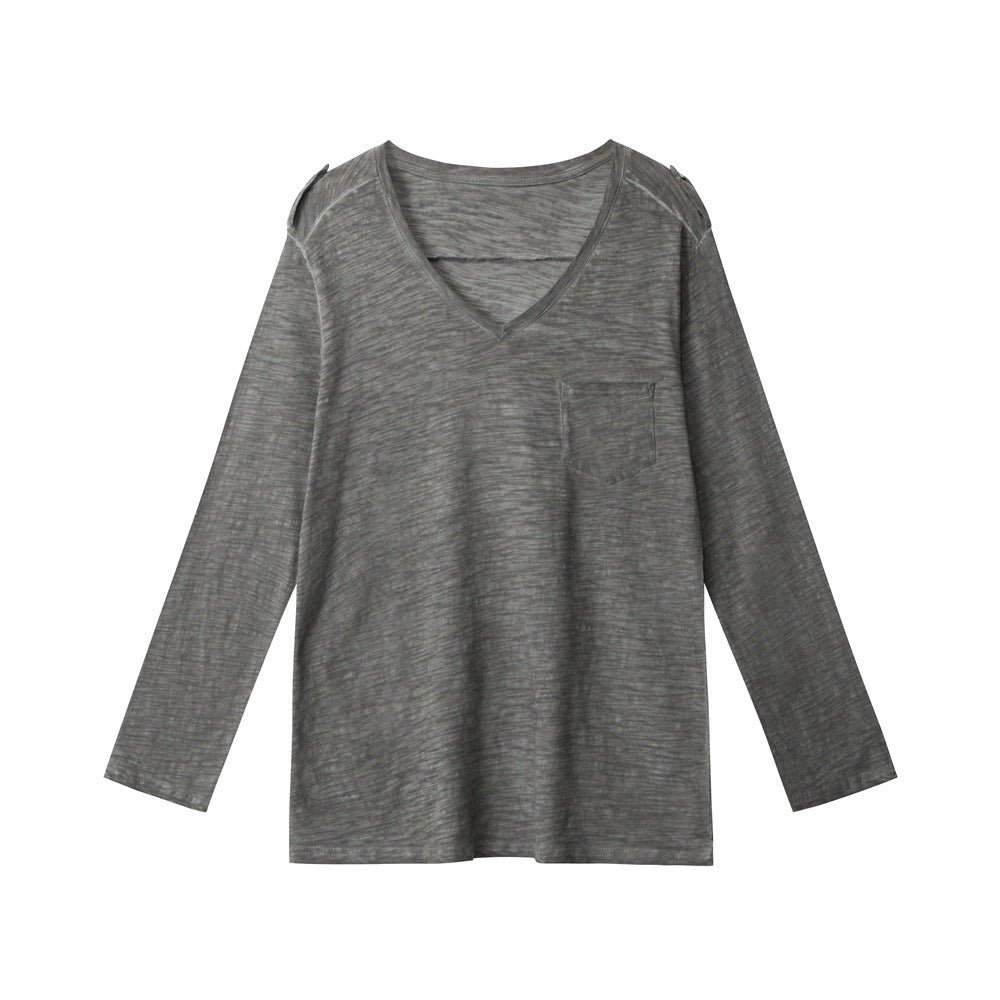 Simple, fitted top (women's)