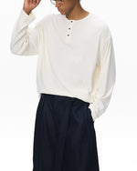 Simple and casual long-sleeved