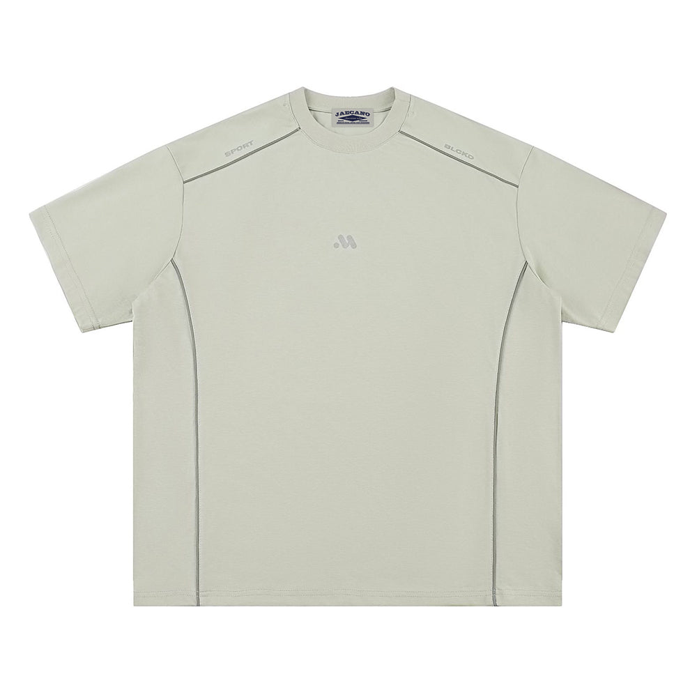 Loose and simple short sleeves