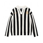 Simple and versatile collared sweater