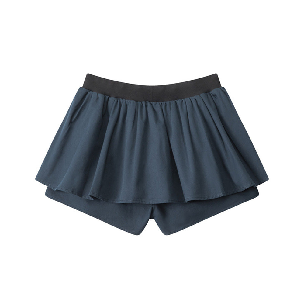 Anti-exposure pleated skirt