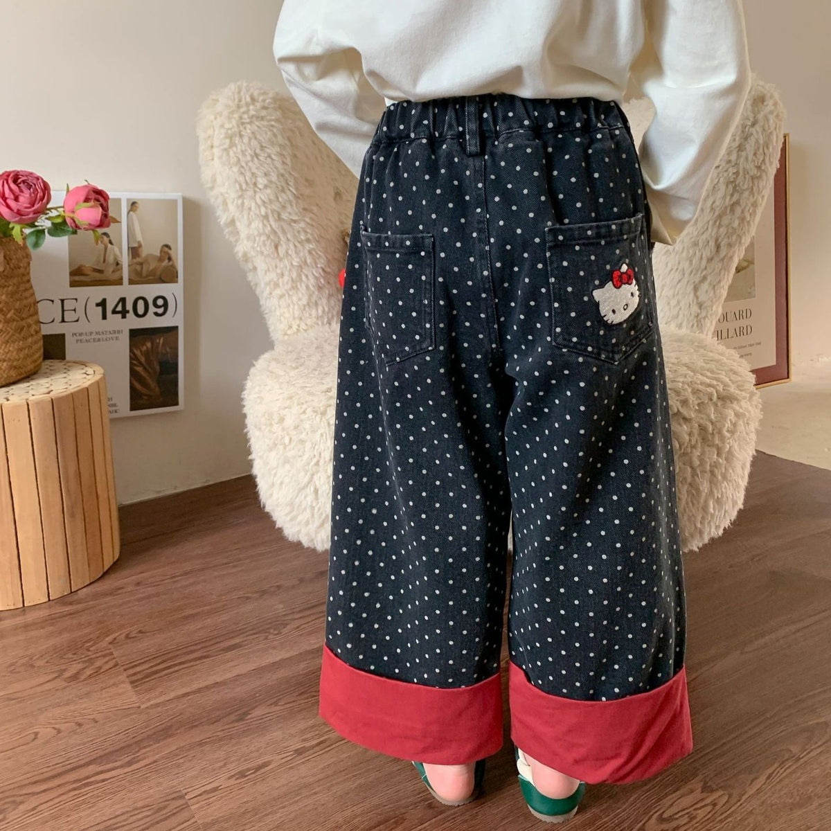 Cute knitted top and pants set