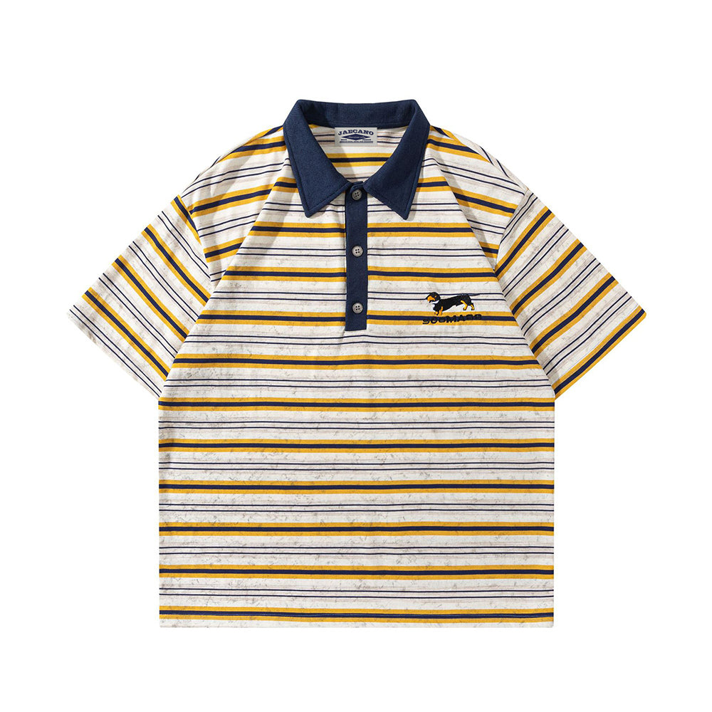 다양한 용도로 활용 가능한 스트라이프 반팔