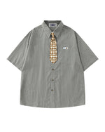 Casual striped short-sleeved shirt