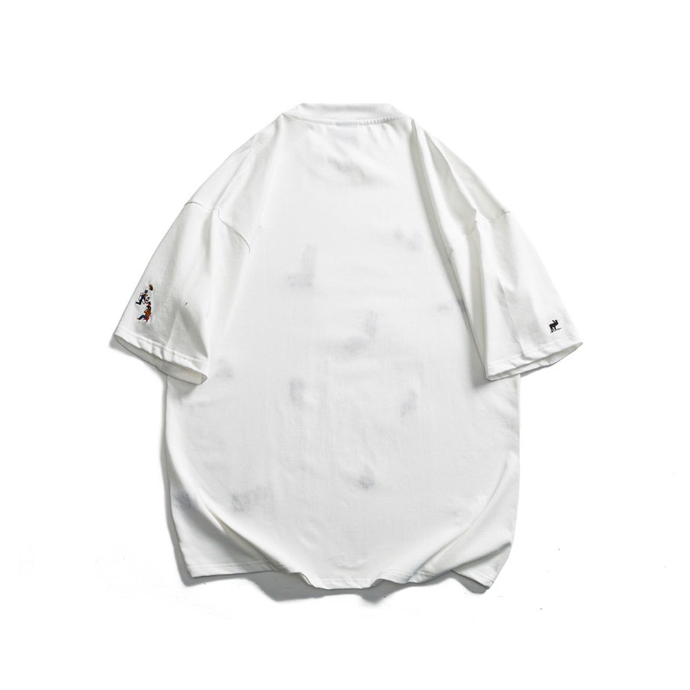 자수가 들어간 느슨한 짧은 소매