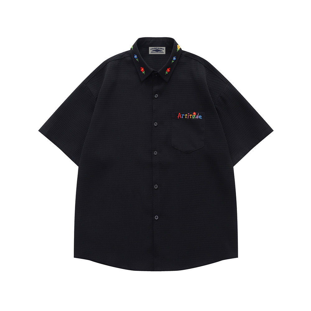 Embroidered plaid short-sleeved shirt