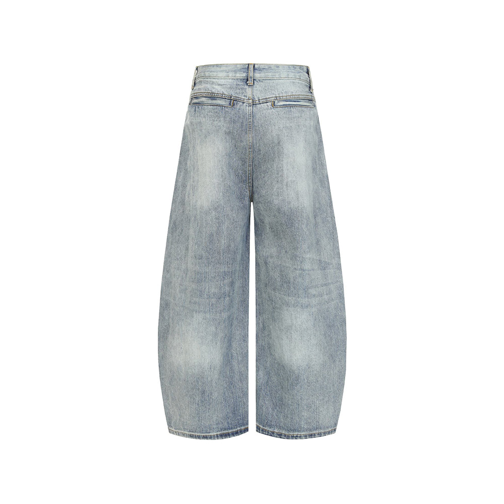 Loose-fitting washed denim jeans