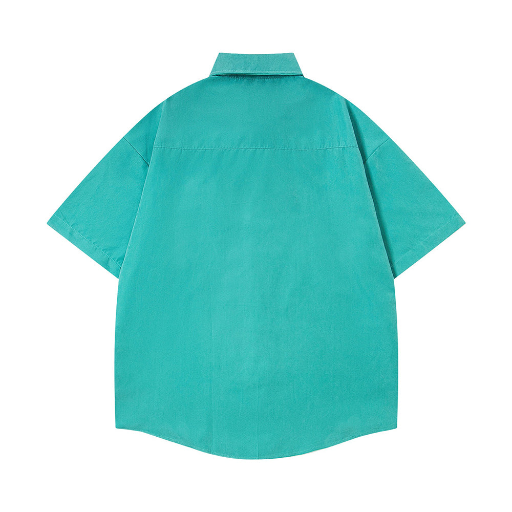 Short-sleeved shirt with small embroidered flowers