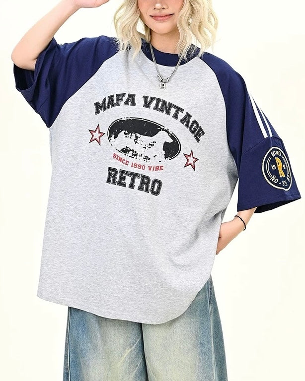 대조적인 색상의 문자 짧은 소매