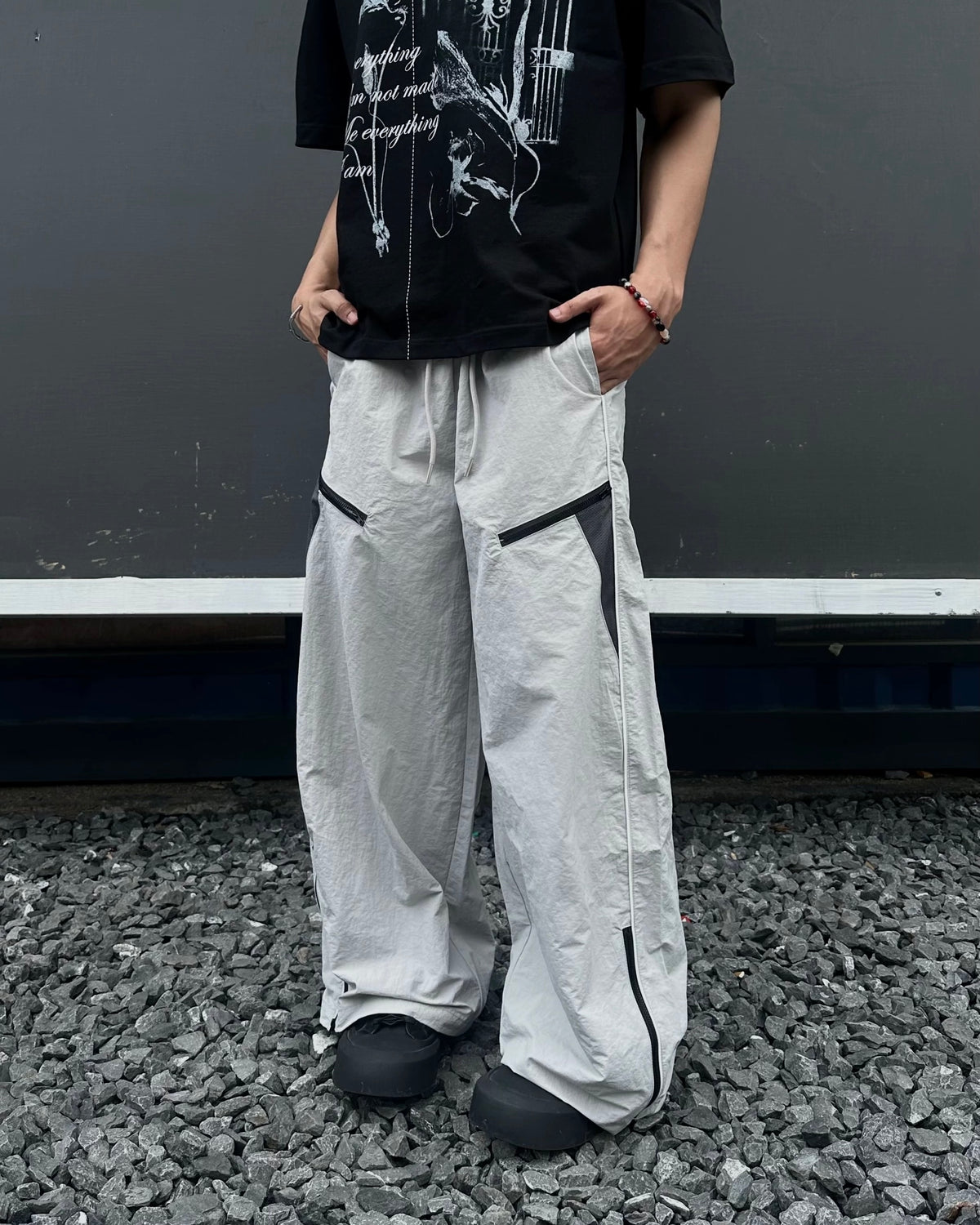 Panelled straight-leg casual trousers