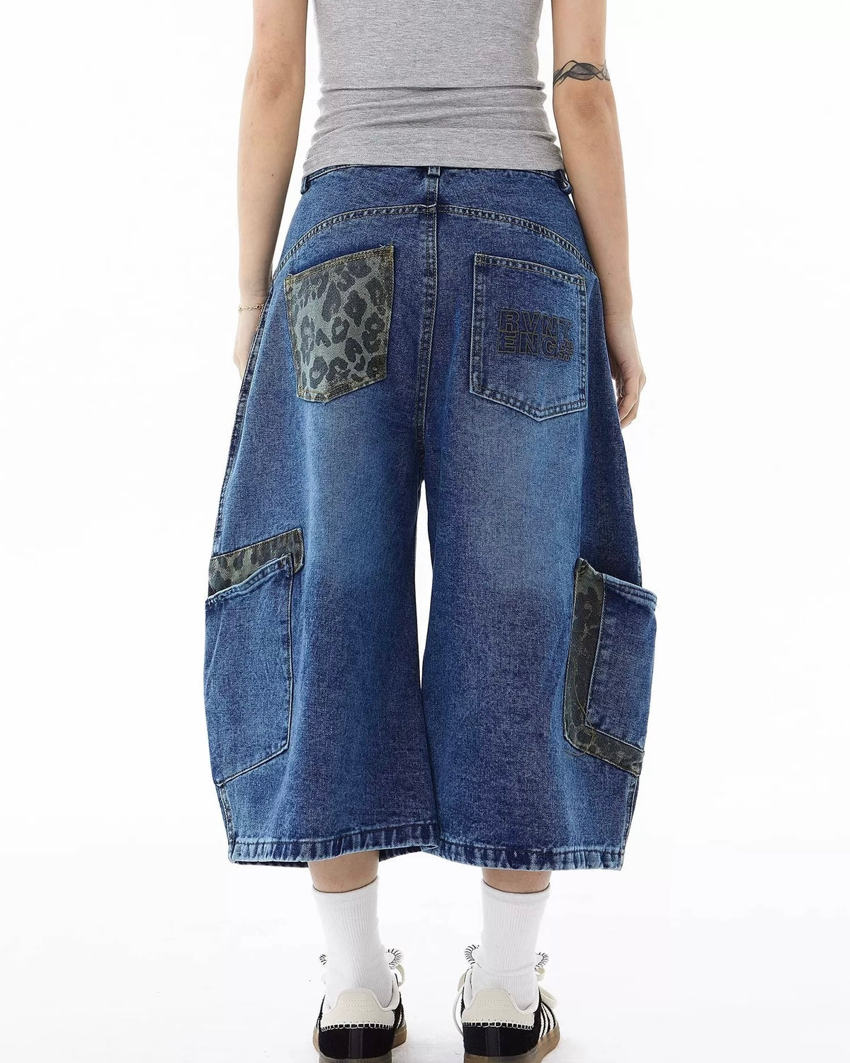 Panelled cargo cropped jeans