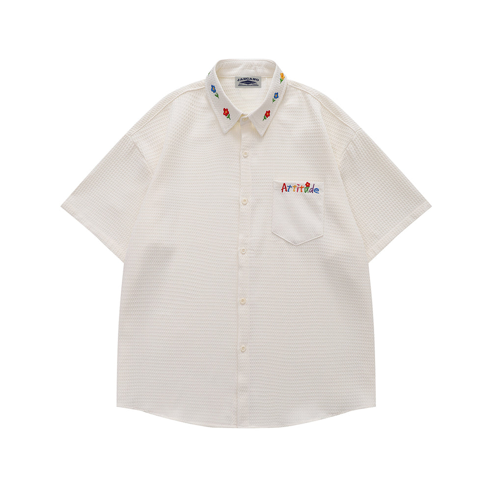 Embroidered plaid short-sleeved shirt