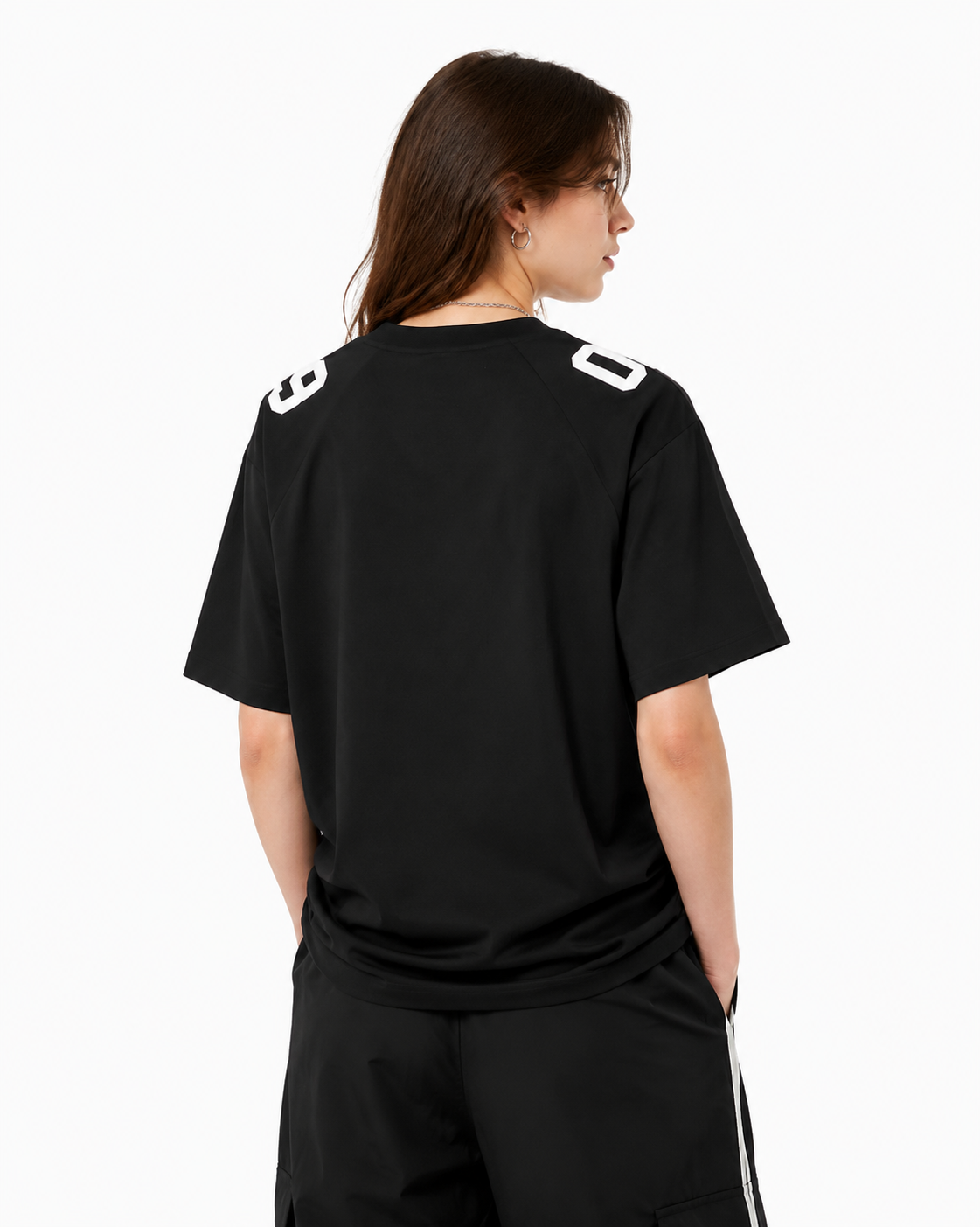 Embroidered badge short-sleeved shirt