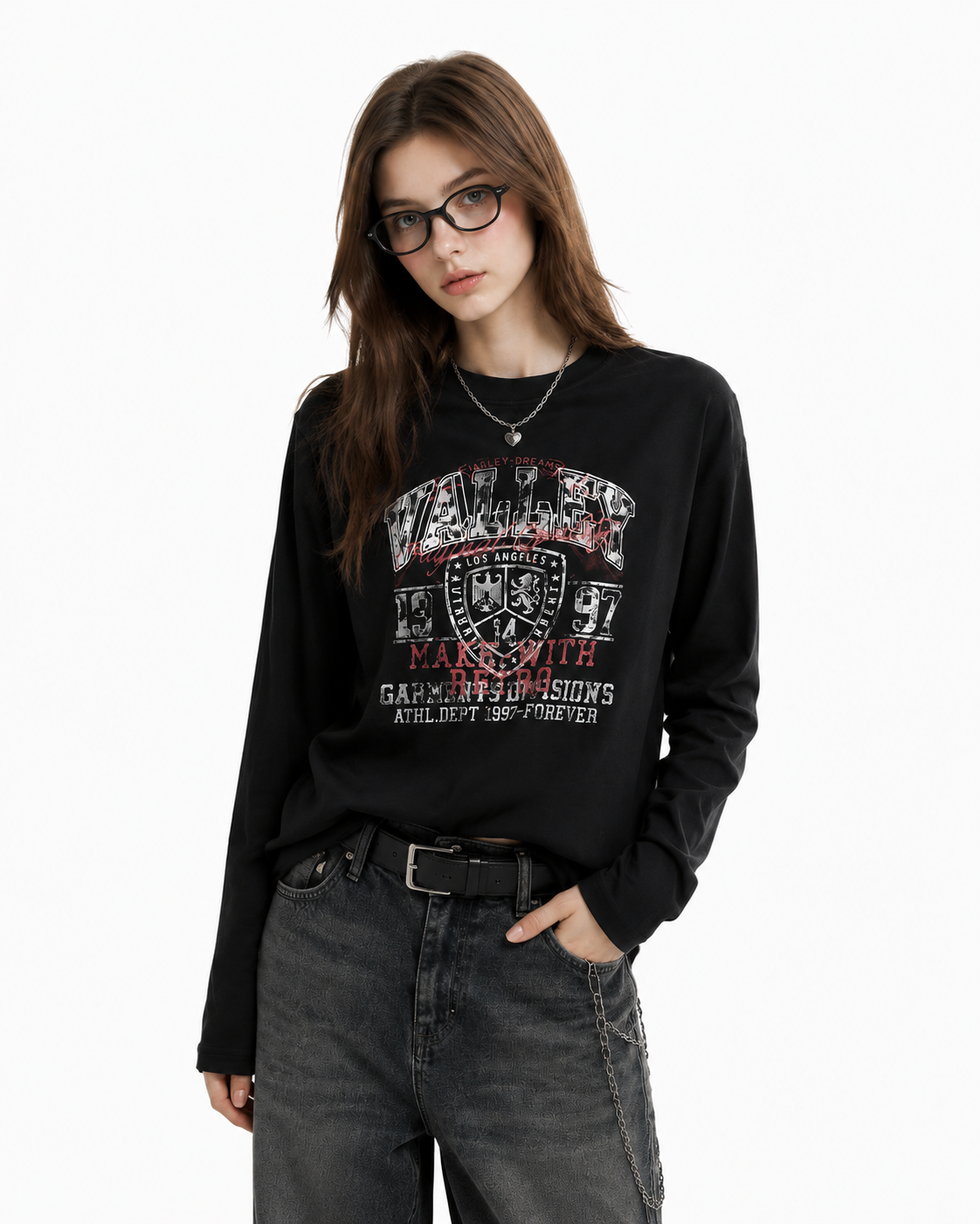 Retro distressed printed long-sleeved shirt
