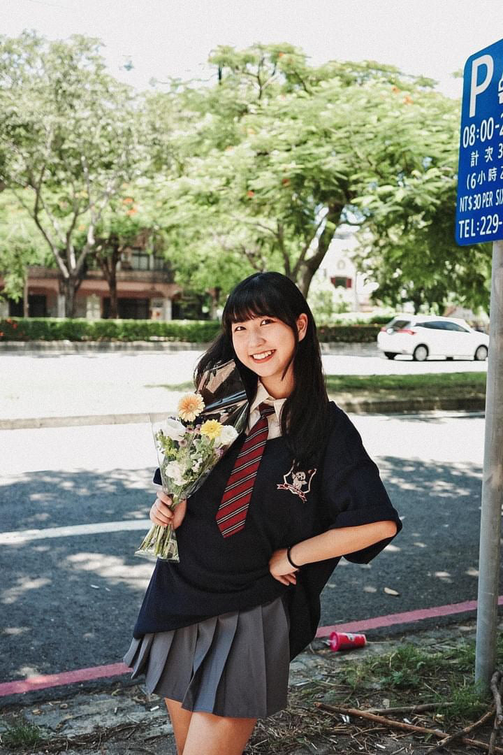 레트로 스티치 폴로 칼라 반소매