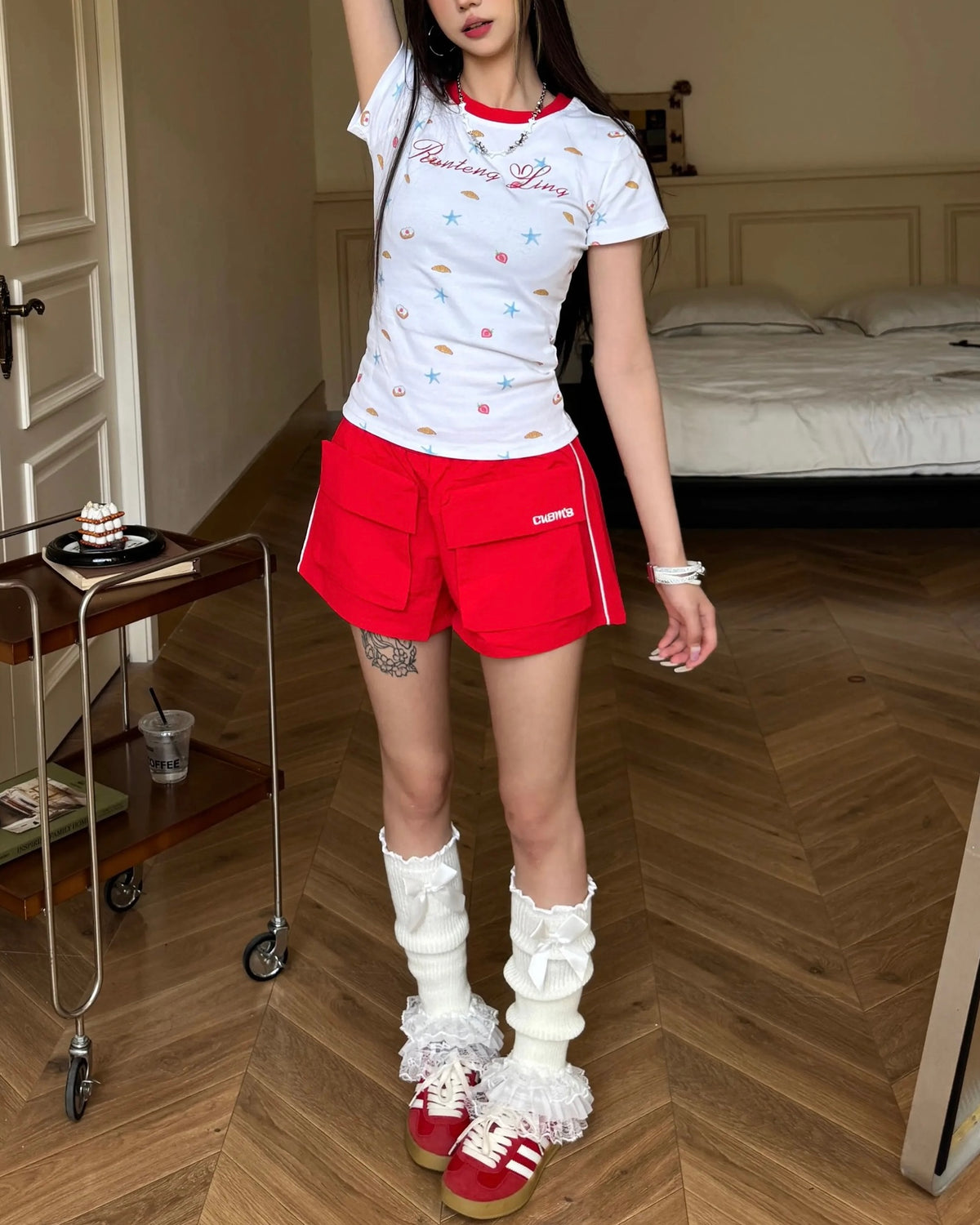 Simple and versatile shorts (women's)