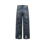 水洗破洞牛仔褲