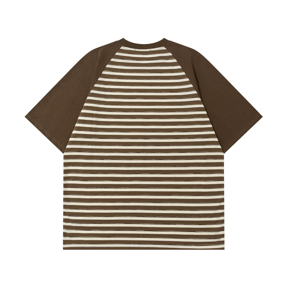 대비되는 컬러의 귀여운 반팔