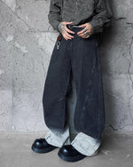 Contrast gradient jeans