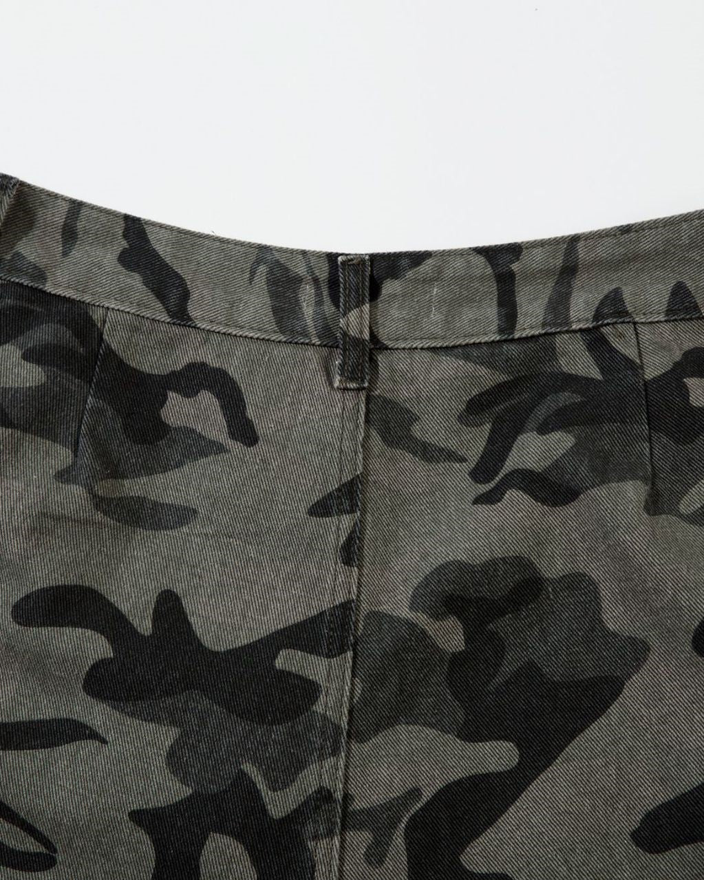 Vintage washed camouflage shorts