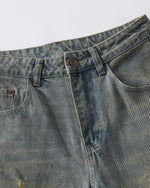 Washed distressed jeans