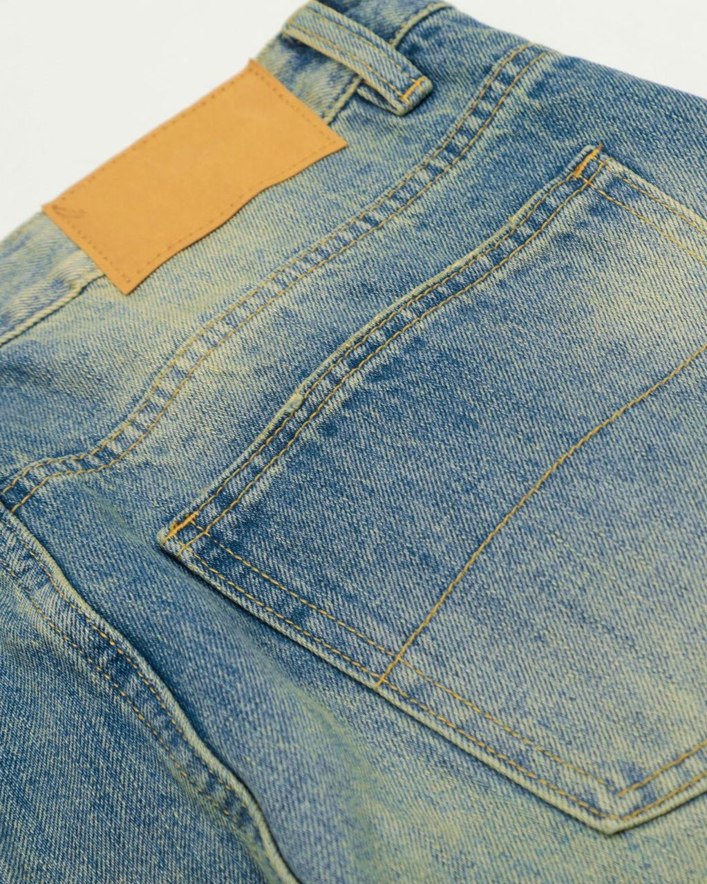 Vintage Washed Loose Jeans