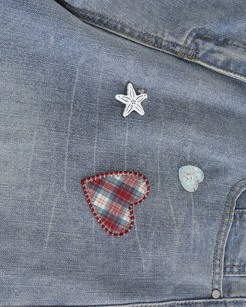 Embroidered Distressed Jeans