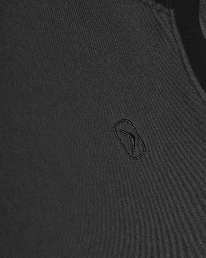 Color-blocked fleece-lined sweatshirt