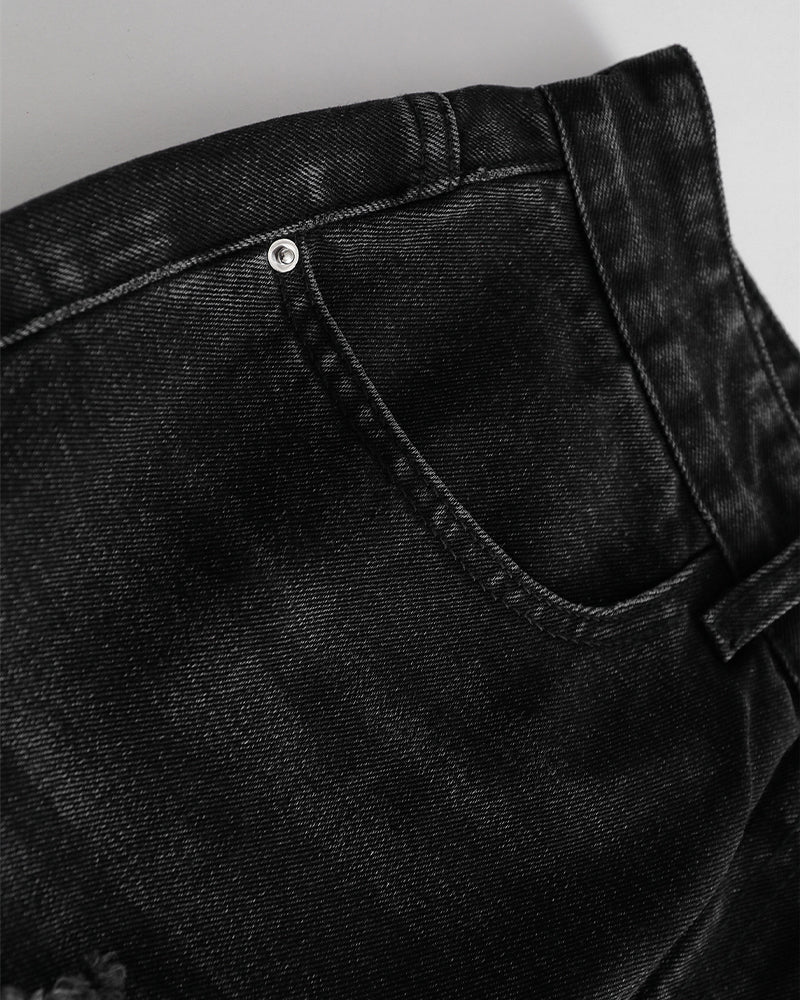 Contrast denim shorts