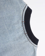 撞色蘋果刺綉衛衣