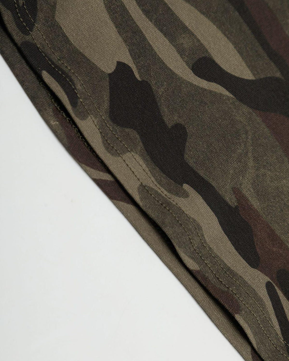 Simple camouflage short sleeves