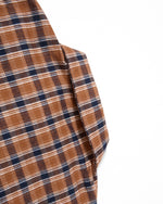 Simple and versatile long-sleeved shirt