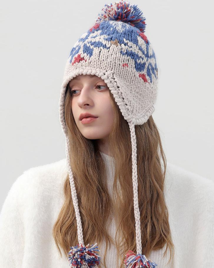 Cute thickened knitted hat