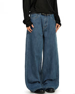 Wide-leg casual jeans