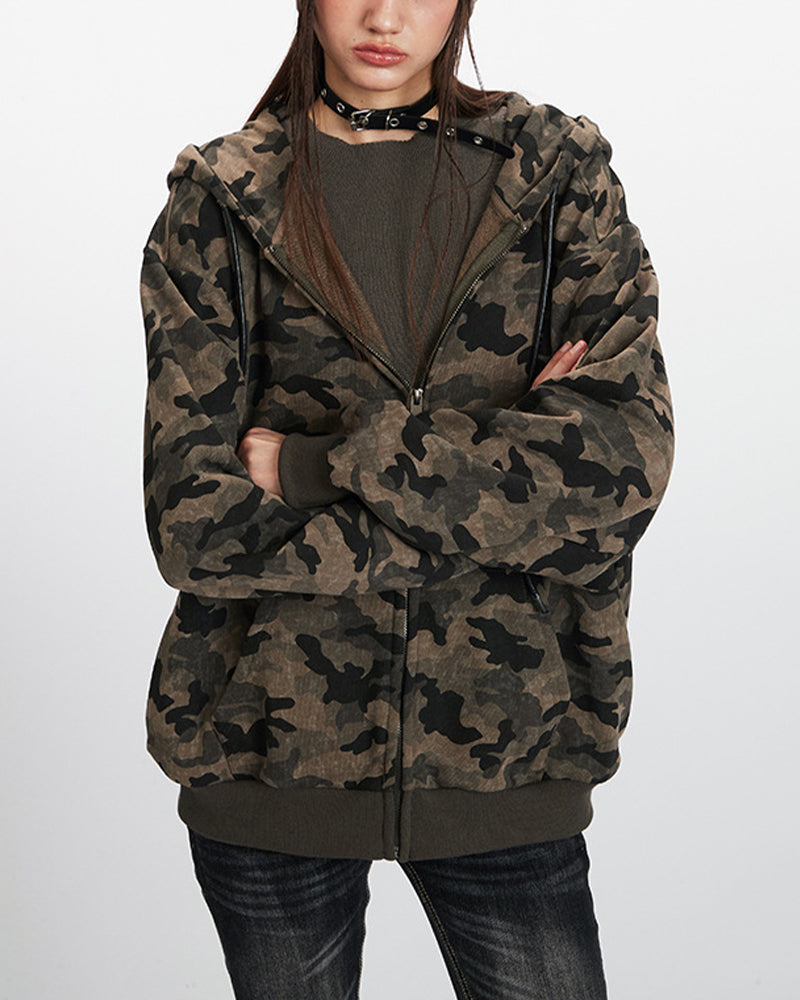 Retro camouflage hooded jacket