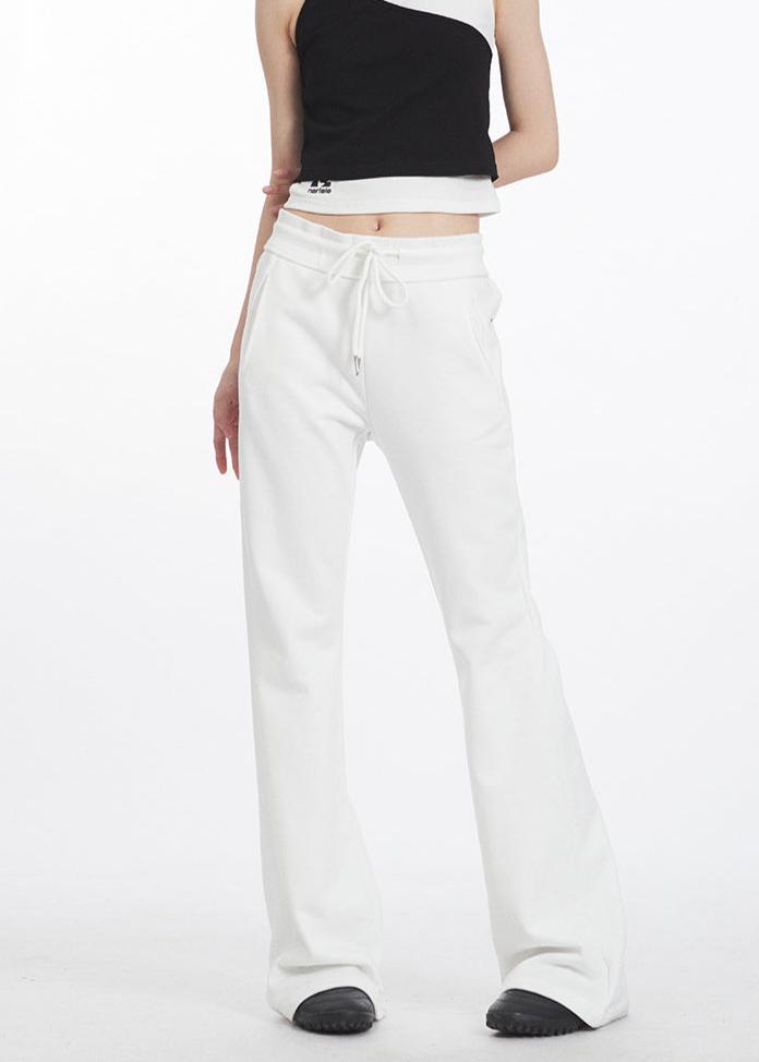 Embroidered low-rise slim fit flared trousers (women's style)