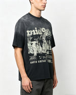 빈티지 느낌의 워싱 반팔 셔츠