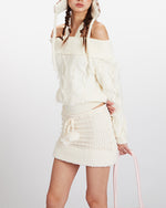 挂脖一字領針織衫（女款）