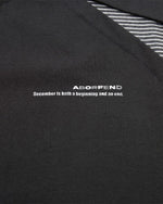 대조적인 컬러 스티칭 짧은 소매