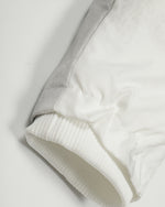 Short, versatile cotton-padded jacket