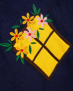 컬러블록 꽃 자수 스웨터