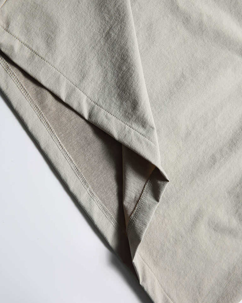 Patchwork pocket crew neck sweatshirt