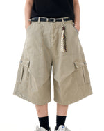 Retro multi-pocket cargo shorts