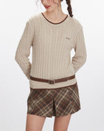 Embroidered striped crew neck sweater (women's style)