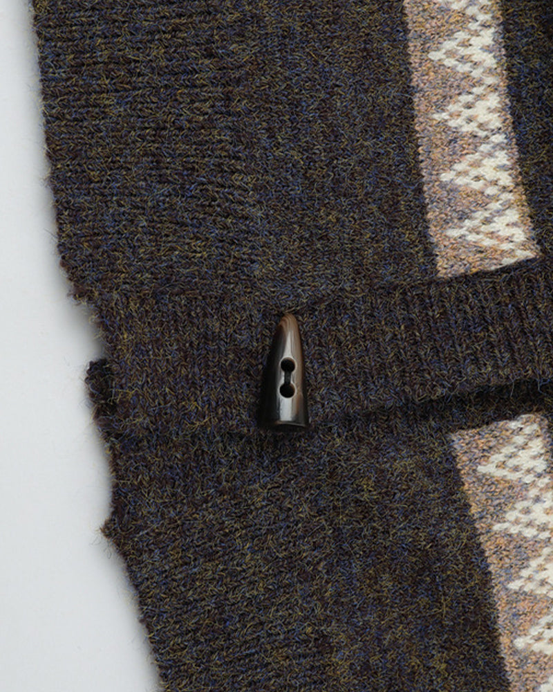 탈부착 가능한 후드 니트웨어