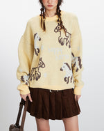 Crew neck knit sweater