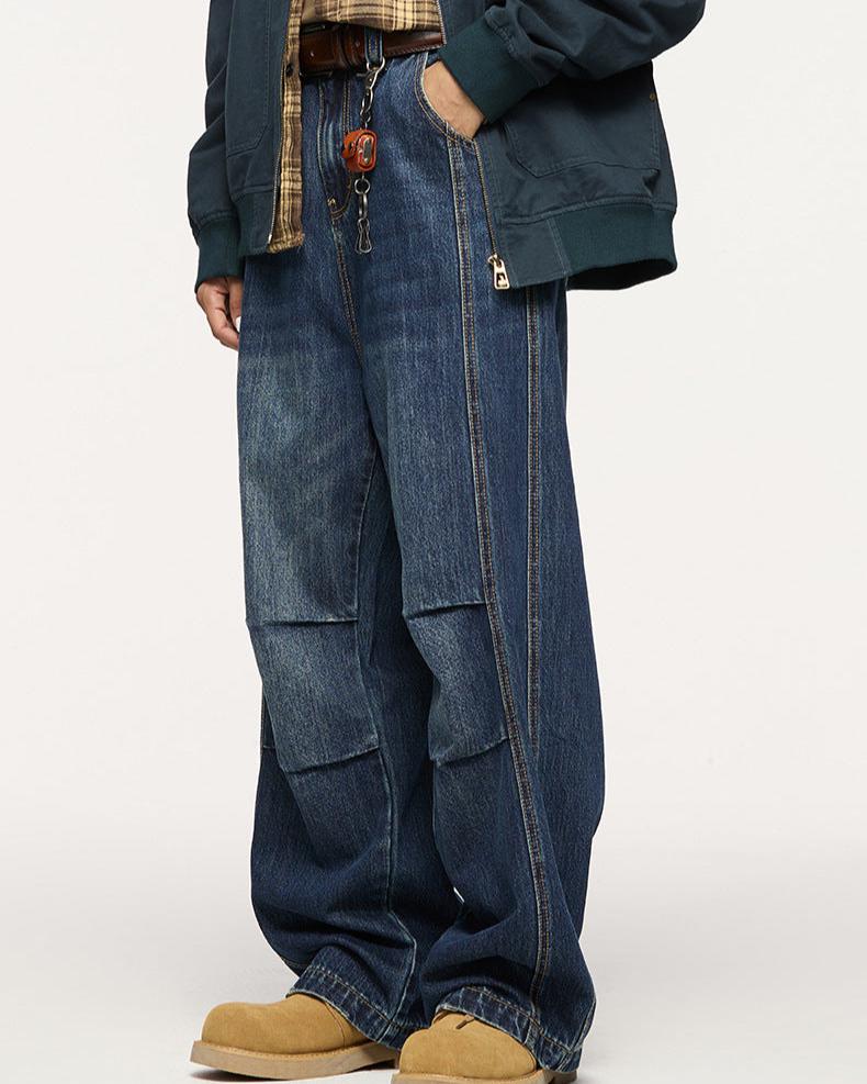 Straight casual jeans