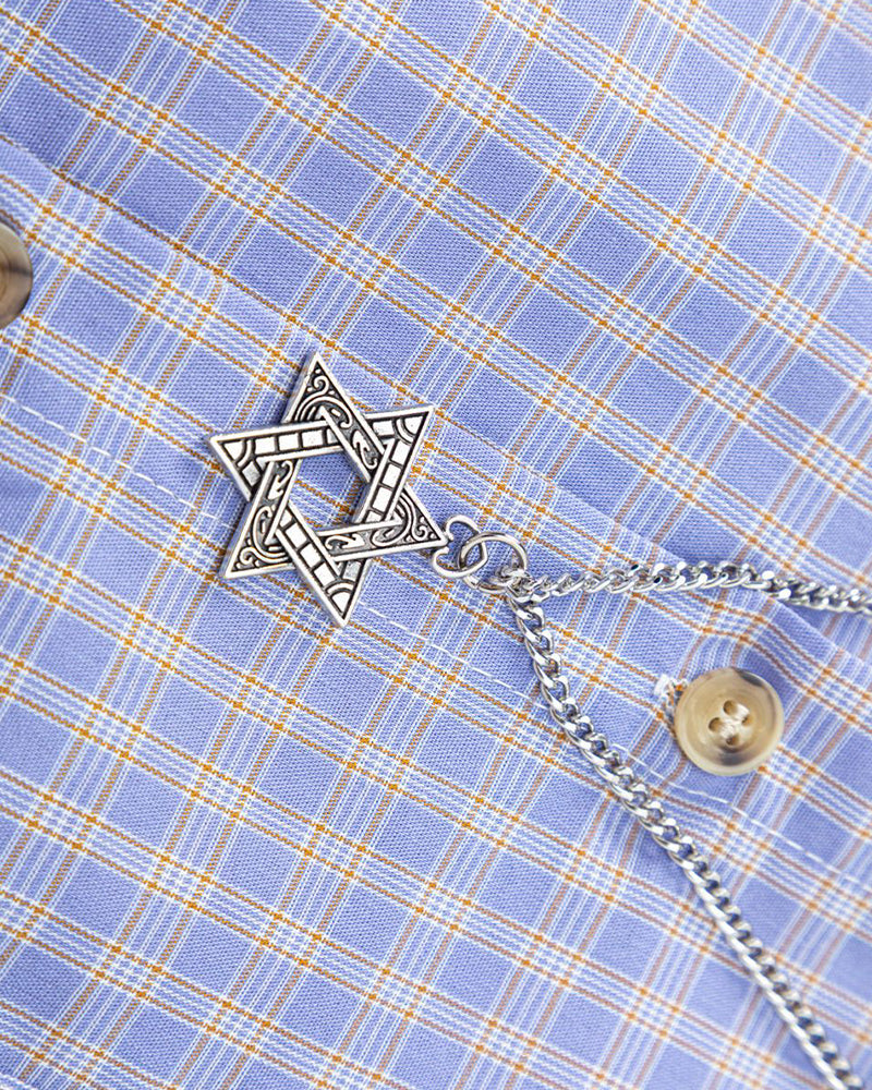 Casual plaid short-sleeved shirt
